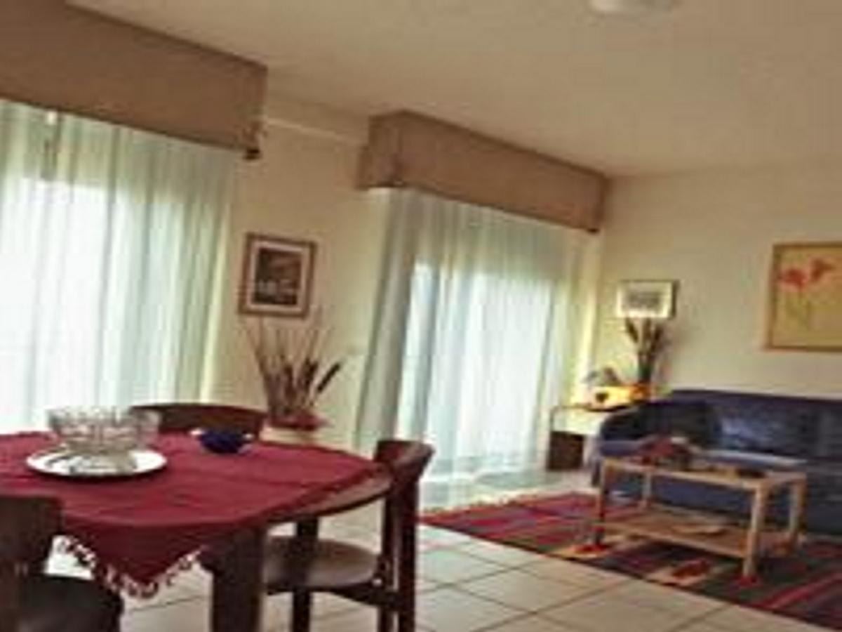 Residence Darsena Cattolica Luaran gambar